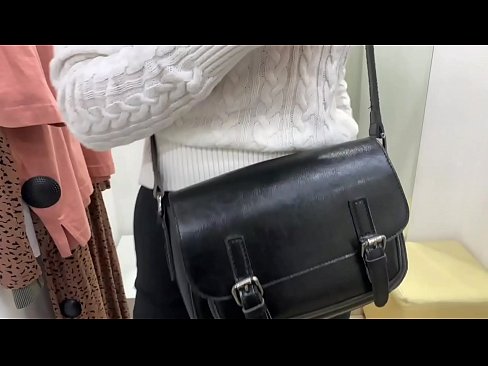 ❤️ Фитинг бөлмөсүндө жаш канчык FeralBerryди дилдо менен коомдук мастурбациялоо ❤  Секс бизде ky.onlyindianpornx.ru